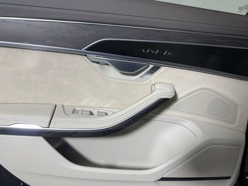 Used 2021 Audi A8 L 4.0T w/ Luxury Package image 22