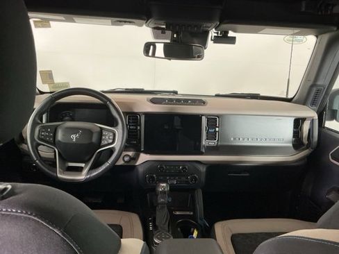 Used 2022 Ford Bronco Wildtrak image 26