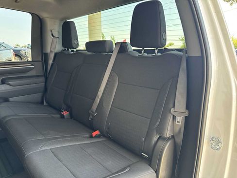 Used 2025 Chevrolet Silverado 2500 LT w/ Convenience Package AWD/4WD image 20