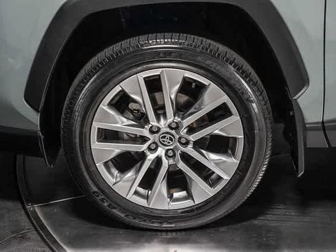 Certified 2022 Toyota RAV4 XLE Premium image 12