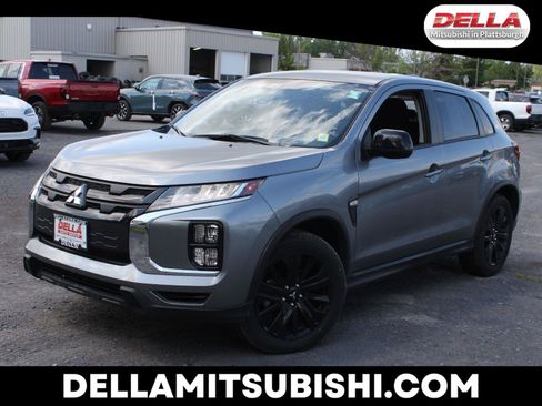 Used 2026 Mitsubishi Outlander Sport LE AWD/4WD image 1