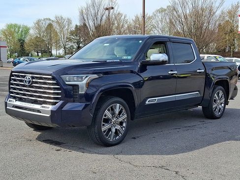 Used 2023 Toyota Tundra Capstone AWD/4WD image 5