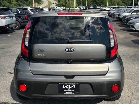 Used 2019 Kia Soul FWD image 4