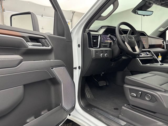 New 2026 GMC Sierra 2500 Denali w/ Denali Reserve Package AWD/4WD image 18