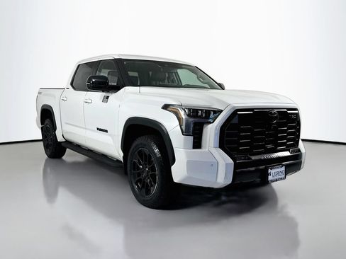 Used 2024 Toyota Tundra Limited w/ TRD Off-Road Package AWD/4WD image 4