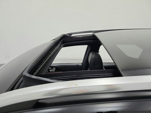 Certified 2023 Mercedes-Benz GLS 450 4MATIC image 23