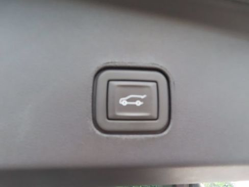 Certified 2024 Cadillac Lyriq Sport AWD/4WD image 39