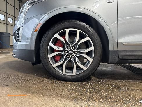 Used 2024 Cadillac XT5 Sportv w/ Technology Package AWD/4WD image 34