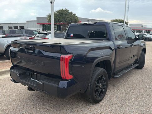 Used 2025 Toyota Tundra Limited AWD/4WD image 3