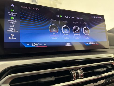 Used 2023 BMW i4 eDrive35 RWD image 26