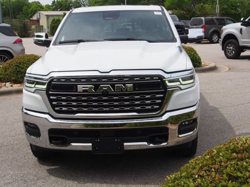 Used 2025 RAM 1500 Limited AWD/4WD image 3