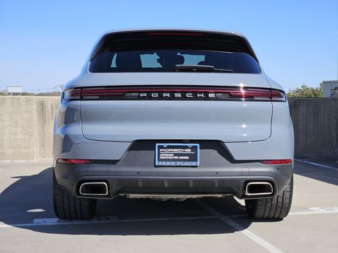 Certified 2025 Porsche Cayenne image 7