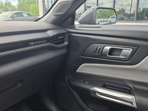 Used 2024 Ford Mustang GT RWD image 24