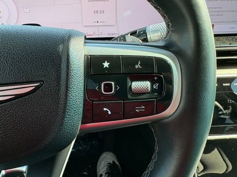 Used 2025 Genesis GV80 2.5T Standard AWD/4WD image 20