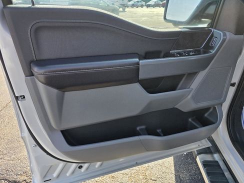 Used 2024 Ford F150 XLT image 10