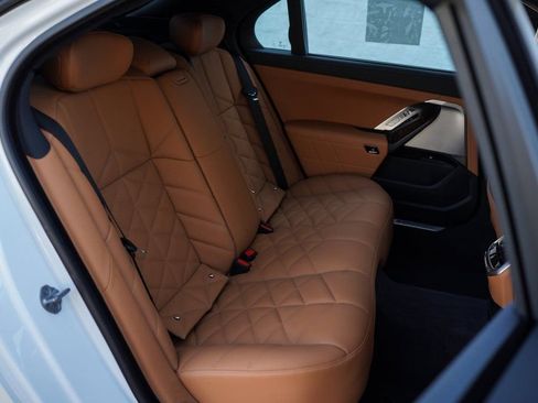 Used 2023 BMW 740i w/ Parking Assistance Package image 26