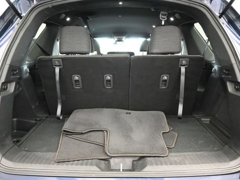 Used 2025 Honda Pilot Sport image 34