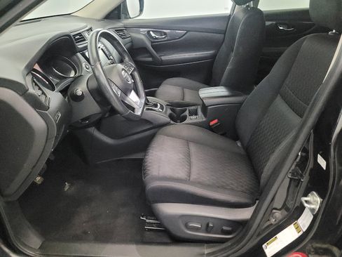 Used 2018 Nissan Rogue SV AWD/4WD image 17