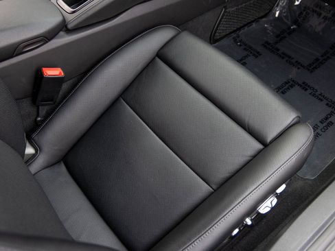 Certified 2024 Porsche 718 Boxster image 39