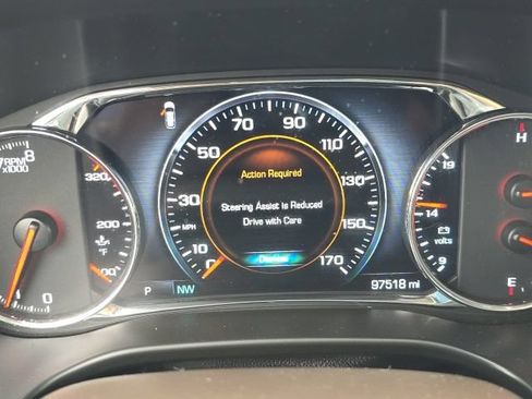 Used 2018 GMC Acadia Denali w/ Technology Package AWD/4WD image 26