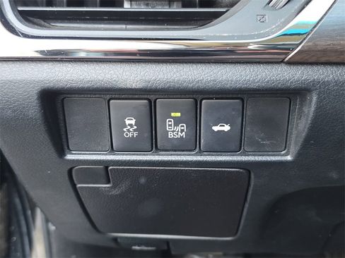 Used 2016 Toyota Avalon XLE Premium image 22