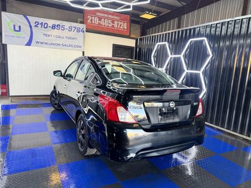 Used 2016 Nissan Versa SV image 20