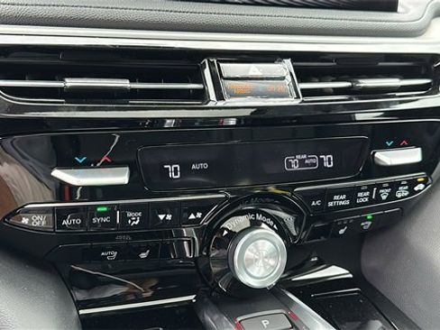 New 2026 Acura MDX SH-AWD image 21