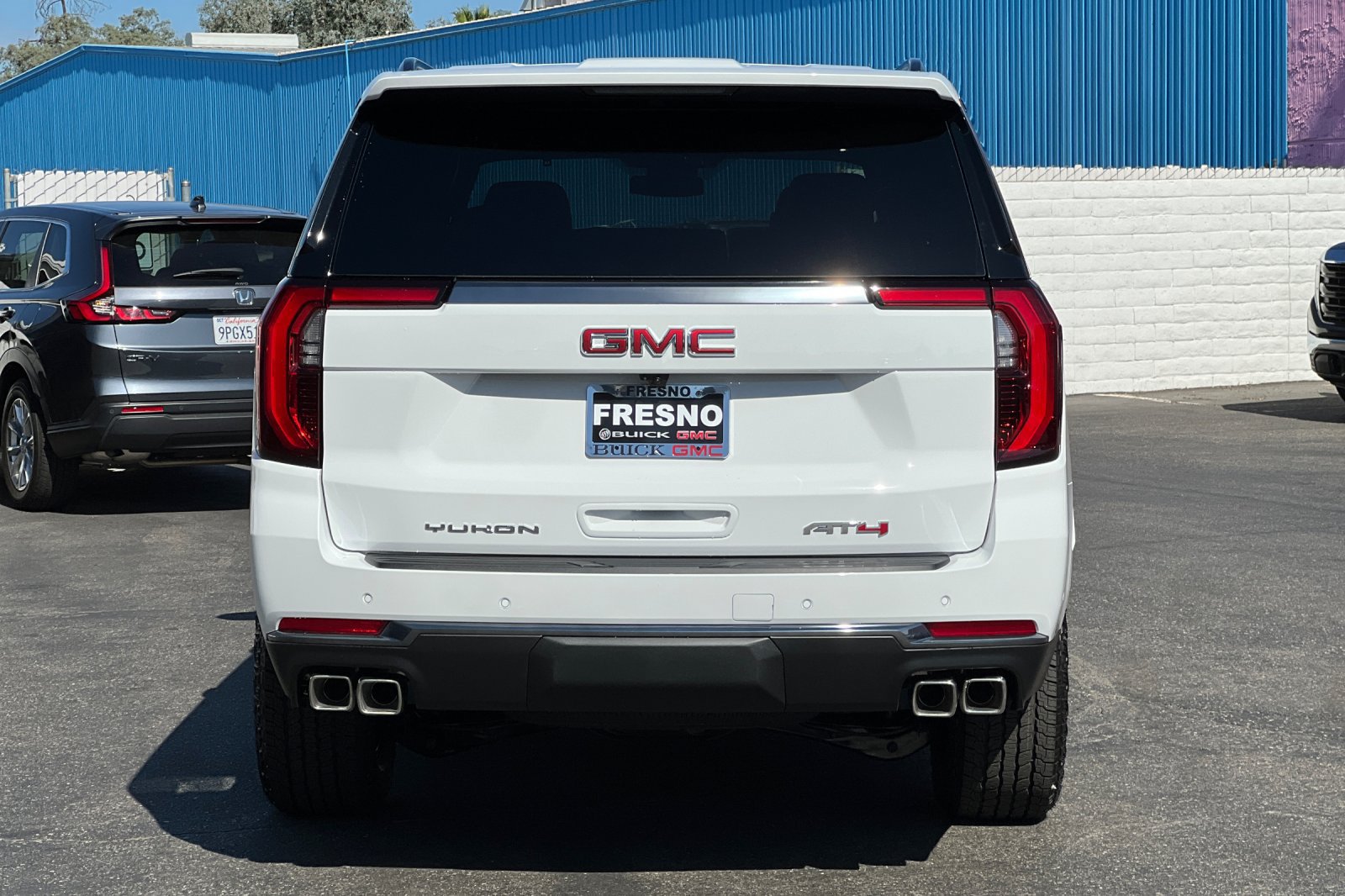 New 2026 GMC Yukon XL AT4 AWD/4WD image 6