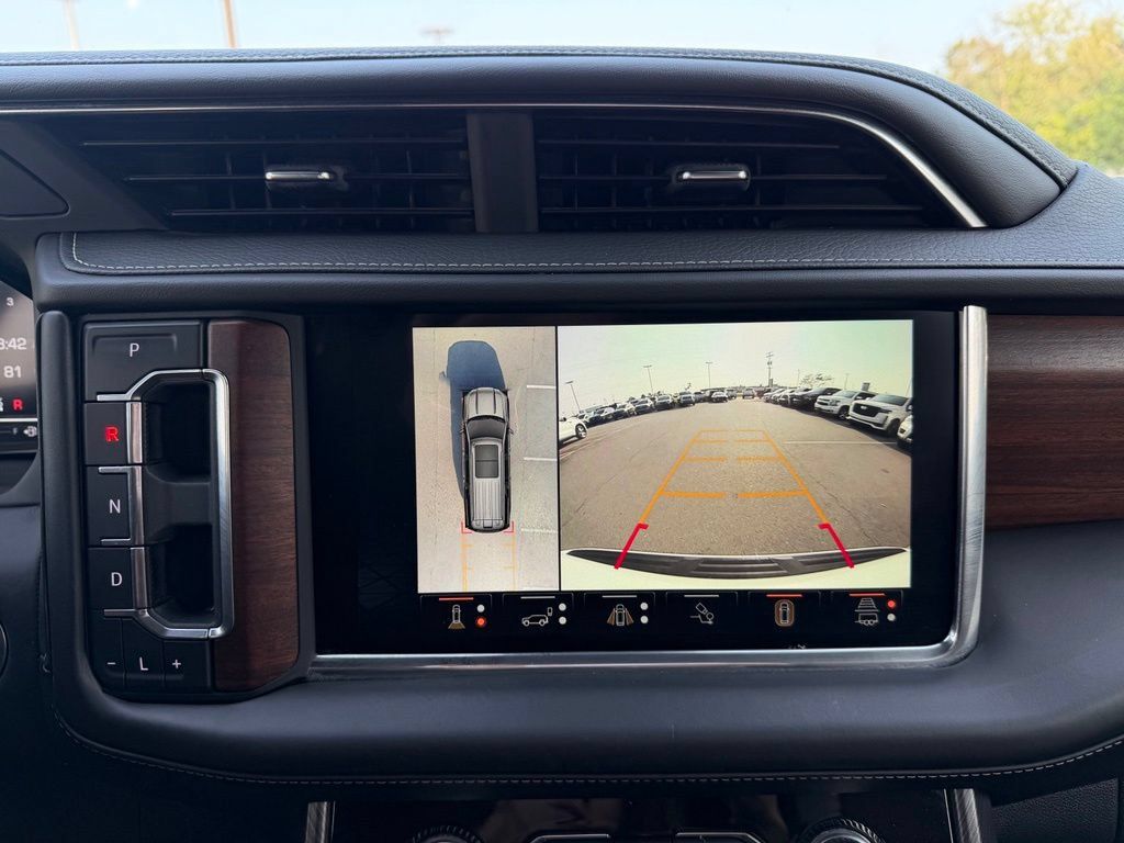 Used 2023 GMC Yukon Denali Ultimate AWD/4WD image 20