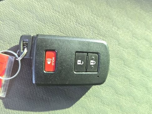 Used 2023 Toyota Tacoma SR5 image 40