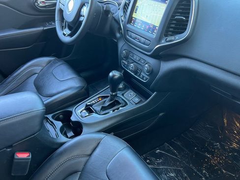 Used 2023 Jeep Cherokee Altitude Lux image 14