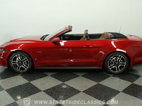 Used 2021 Ford Mustang GT Premium w/ Ford Safe & Smart Package image 2