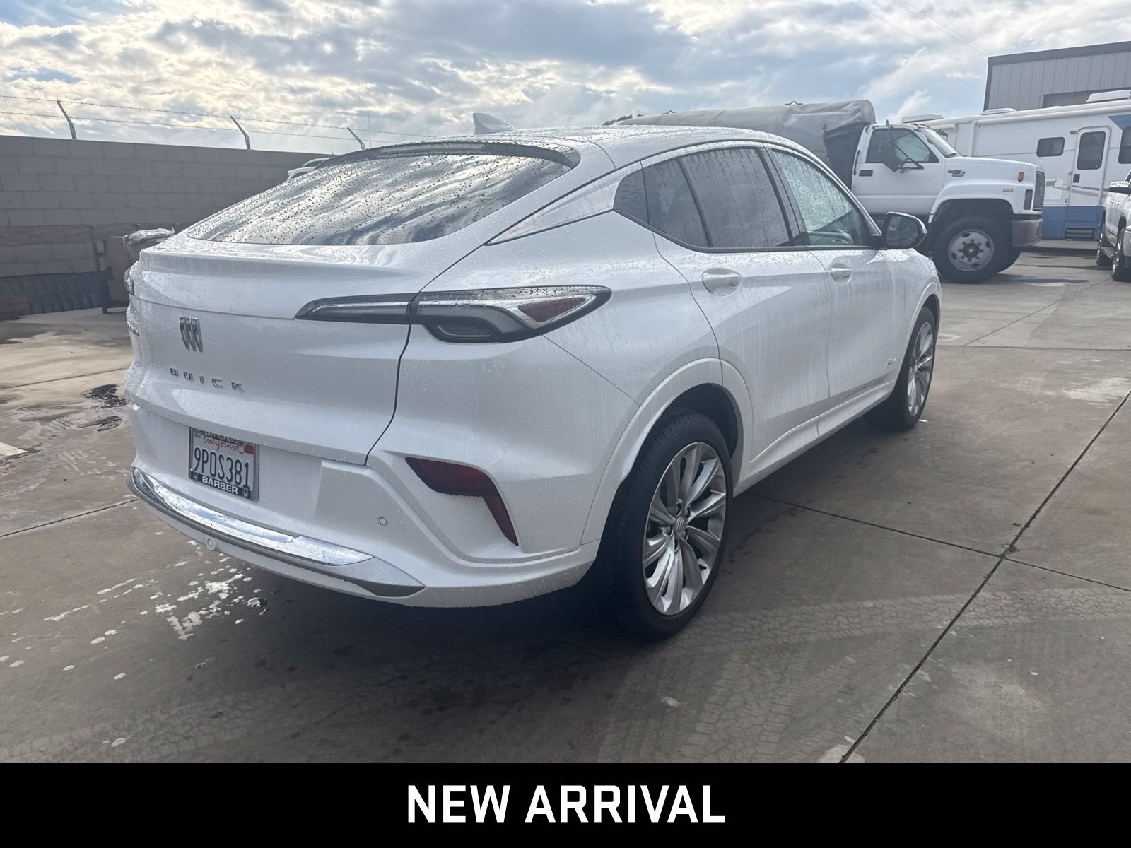 Used 2025 Buick Envista Avenir FWD image 4