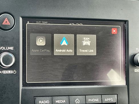 Certified 2025 Subaru Impreza 2.0i image 19