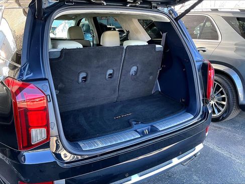 Used 2021 Hyundai Palisade Calligraphy w/ Cargo Package image 37