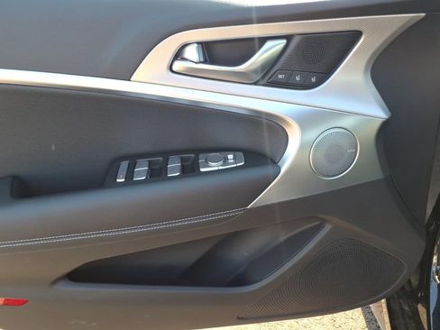 New 2026 Genesis G70 2.5T Prestige image 14