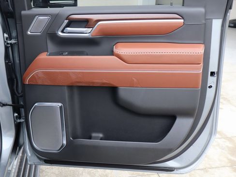 New 2026 GMC Sierra 2500 Denali Ultimate image 24