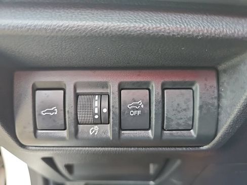Used 2020 Subaru Outback Limited w/ Popular Package #2 AWD/4WD image 23
