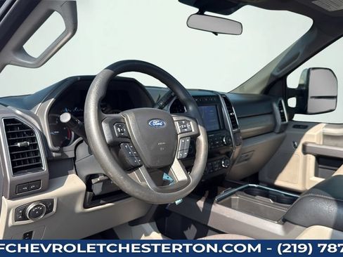 Used 2022 Ford F350 XLT w/ XLT Premium Package AWD/4WD image 39