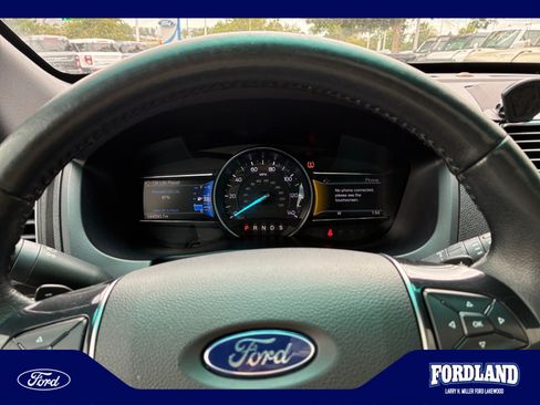 Used 2017 Ford Explorer Limited AWD/4WD image 11