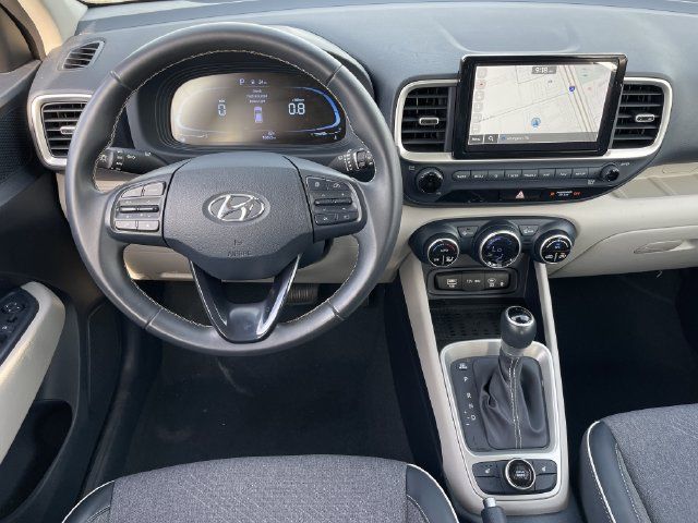 Used 2023 Hyundai Venue Limited w/ Cargo Package FWD image 10