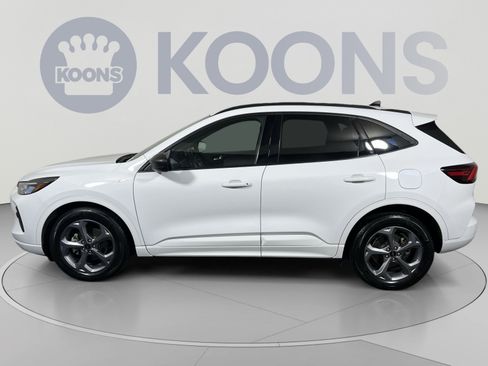 Certified 2023 Ford Escape ST-Line w/ Equipment Group 301A FWD image 7