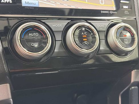 Used 2017 Subaru Forester 2.5i Touring AWD/4WD image 21