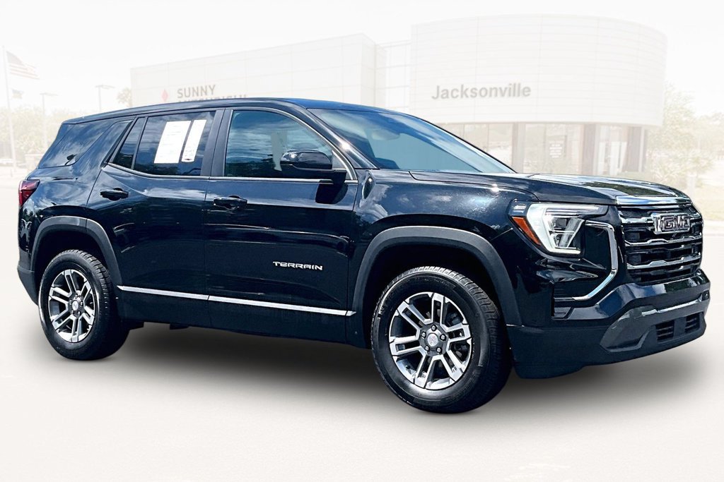 Used 2026 GMC Terrain Elevation AWD/4WD image 3