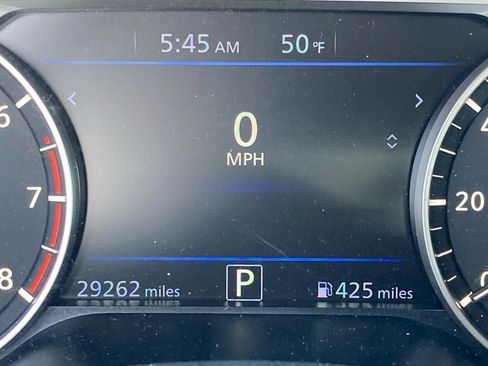 Used 2025 Nissan Altima 2.5 SV image 14