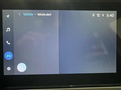 Used 2025 Toyota Camry LE image 34