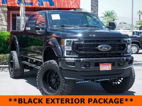 Used 2022 Ford F250 Lariat w/ Lariat Ultimate Package AWD/4WD image 2