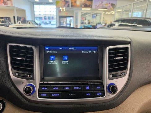 Used 2016 Hyundai Tucson Limited w/ Option Group 03 AWD/4WD image 19