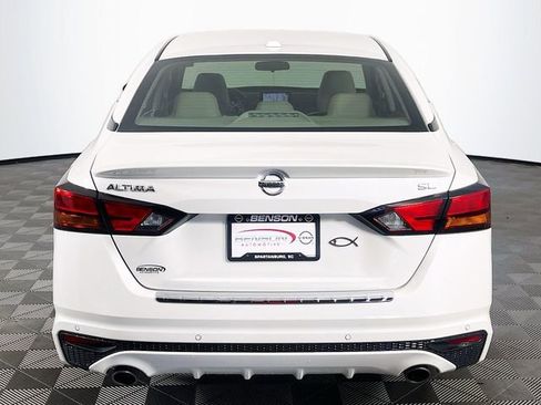 Used 2021 Nissan Altima 2.5 SL FWD image 7
