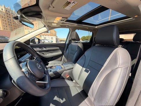 Certified 2023 Nissan Rogue SL w/ SL Premium Package FWD image 14